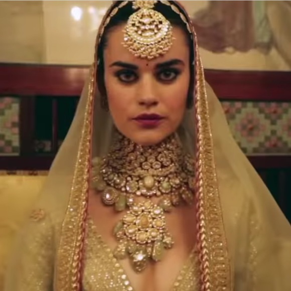 Anthropologie Jewelry - KUNDAN PEARL GOLD TIKKA BRIDAL WEDDING HEADPIECE